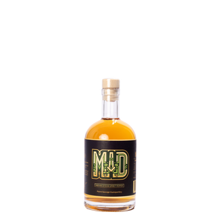 Rhum Épicé au Poivre Voatsiperifery